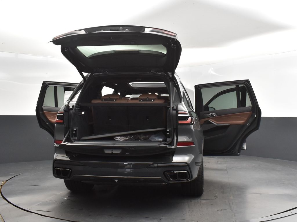 2026 Dravit Gray Metallic BMW X7 M60i AWD SUV