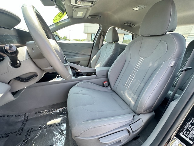 2023 Phantom Black Hyundai Elantra SEL FWD Sedan