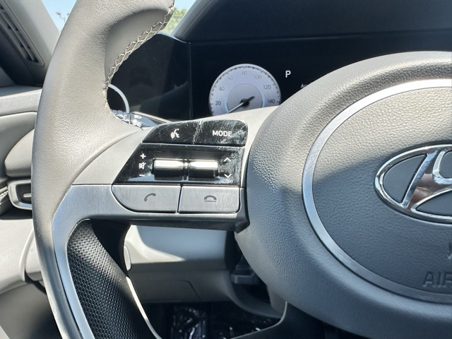 2023 Phantom Black Hyundai Elantra SEL FWD Sedan