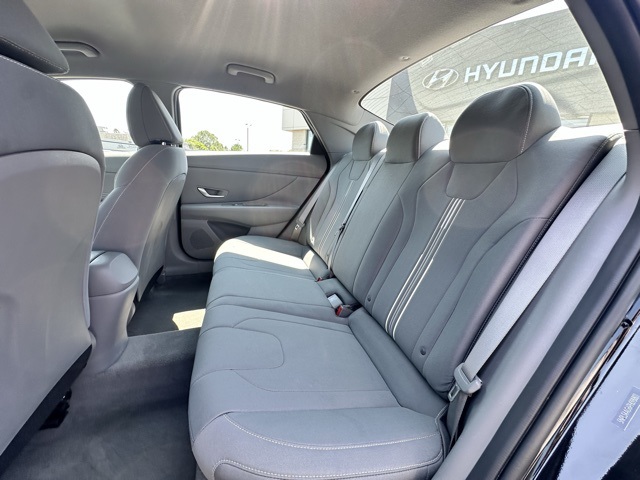 2023 Phantom Black Hyundai Elantra SEL FWD Sedan