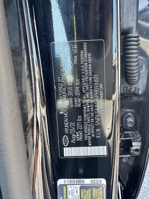 2023 Phantom Black Hyundai Elantra SEL FWD Sedan