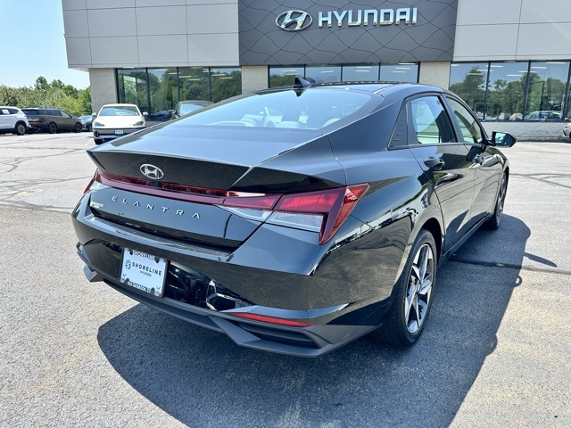 2023 Phantom Black Hyundai Elantra SEL FWD Sedan
