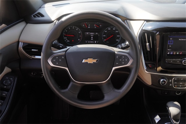2023 Chevrolet Traverse LS photo 16