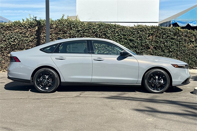 2025 Honda Accord SE photo 3