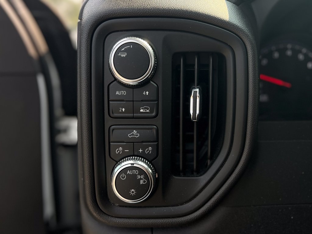Used 2023 GMC Sierra 1500 Crew Cab 4x4 Pickup for sale #SP1344R - photo 31