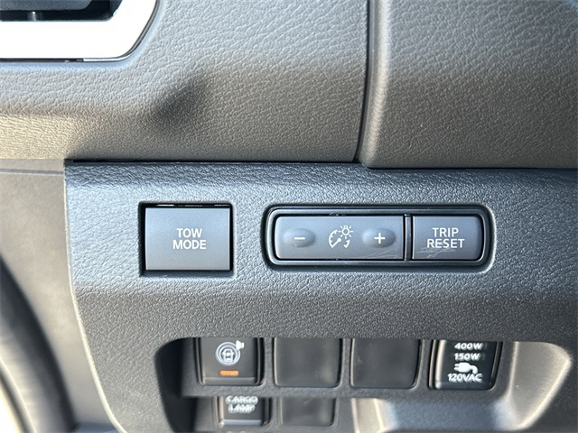 2025 Glacier White Nissan Frontier SV RWD Truck