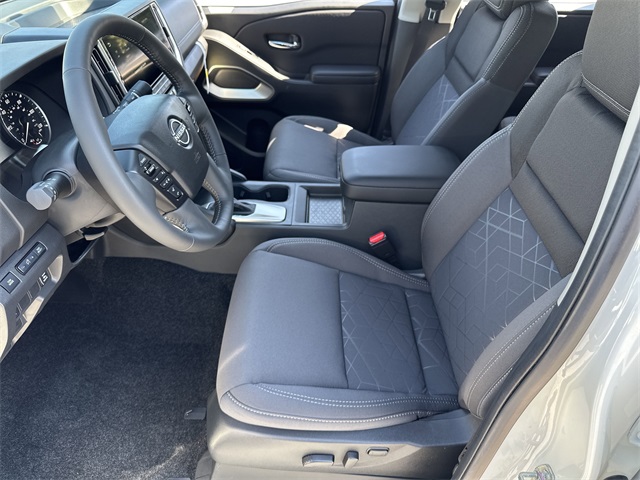 2025 Glacier White Nissan Frontier SV RWD Truck