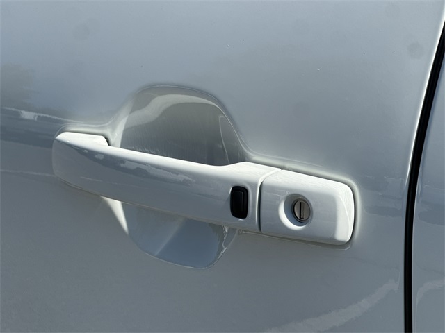2025 Glacier White Nissan Frontier SV RWD Truck