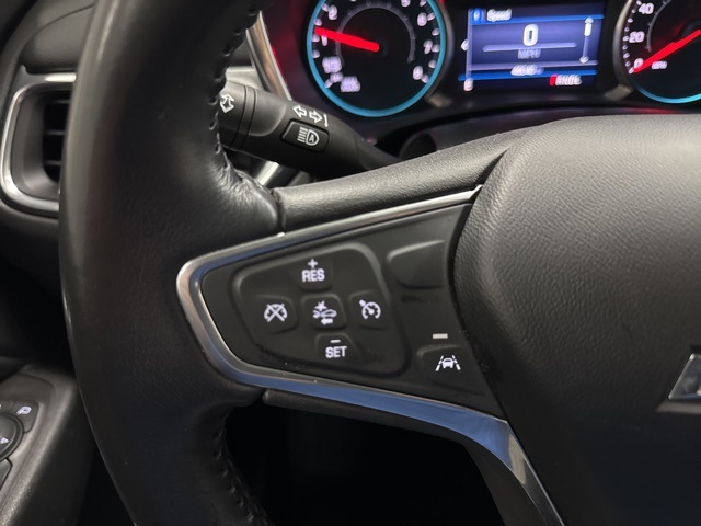 used 2022 Chevrolet Equinox car, priced at $19,200