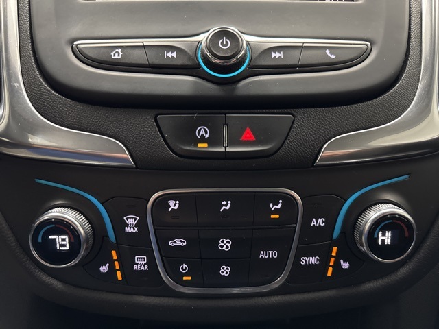 used 2022 Chevrolet Equinox car, priced at $19,200