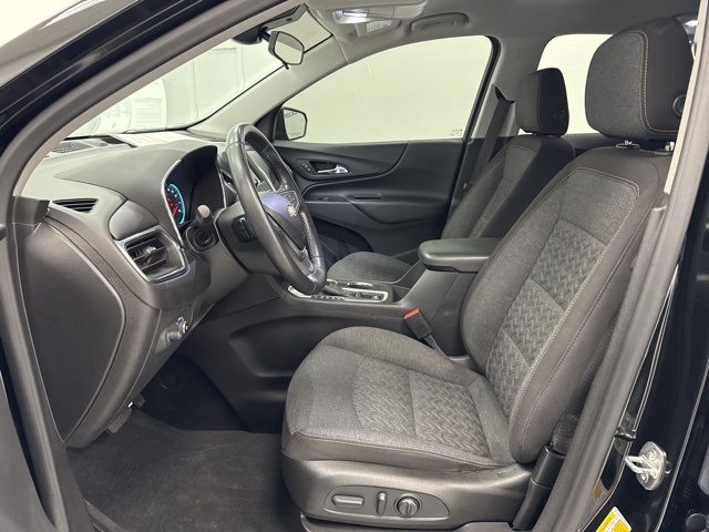 used 2022 Chevrolet Equinox car, priced at $19,200