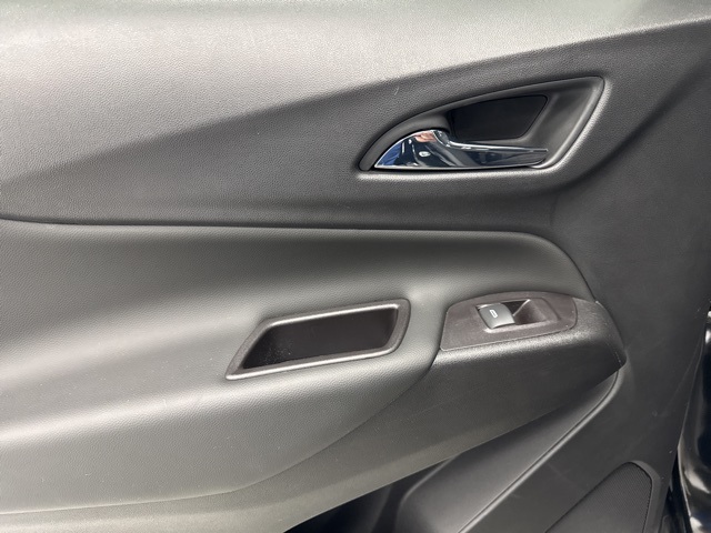 used 2022 Chevrolet Equinox car, priced at $19,200