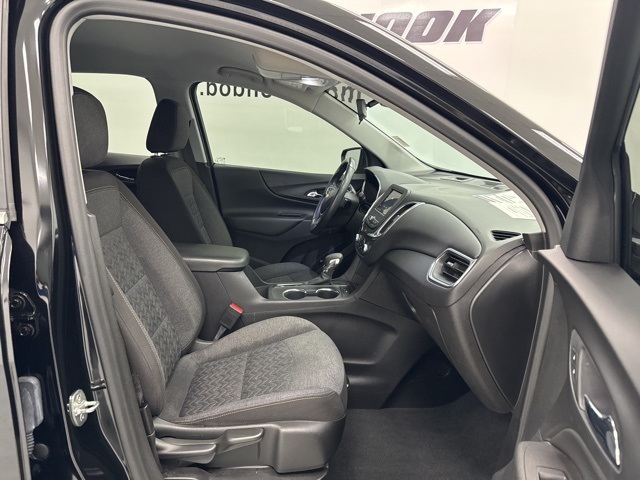 used 2022 Chevrolet Equinox car, priced at $19,200