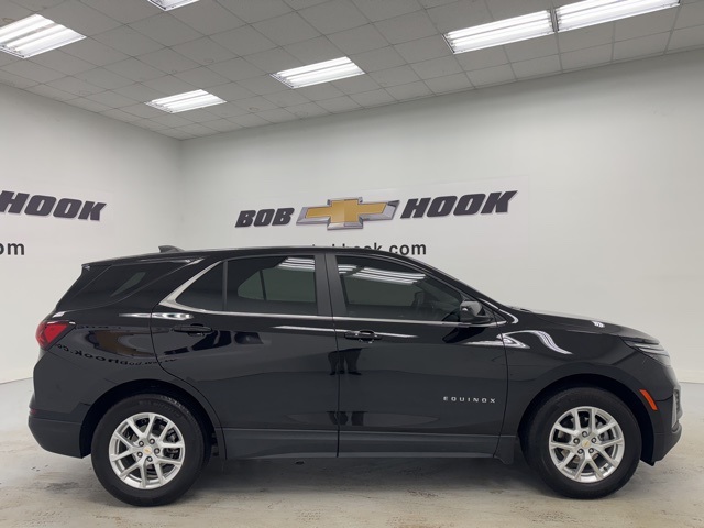 used 2022 Chevrolet Equinox car, priced at $19,200