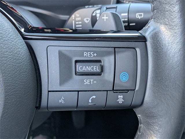 2022 Nissan Rogue Platinum FWD