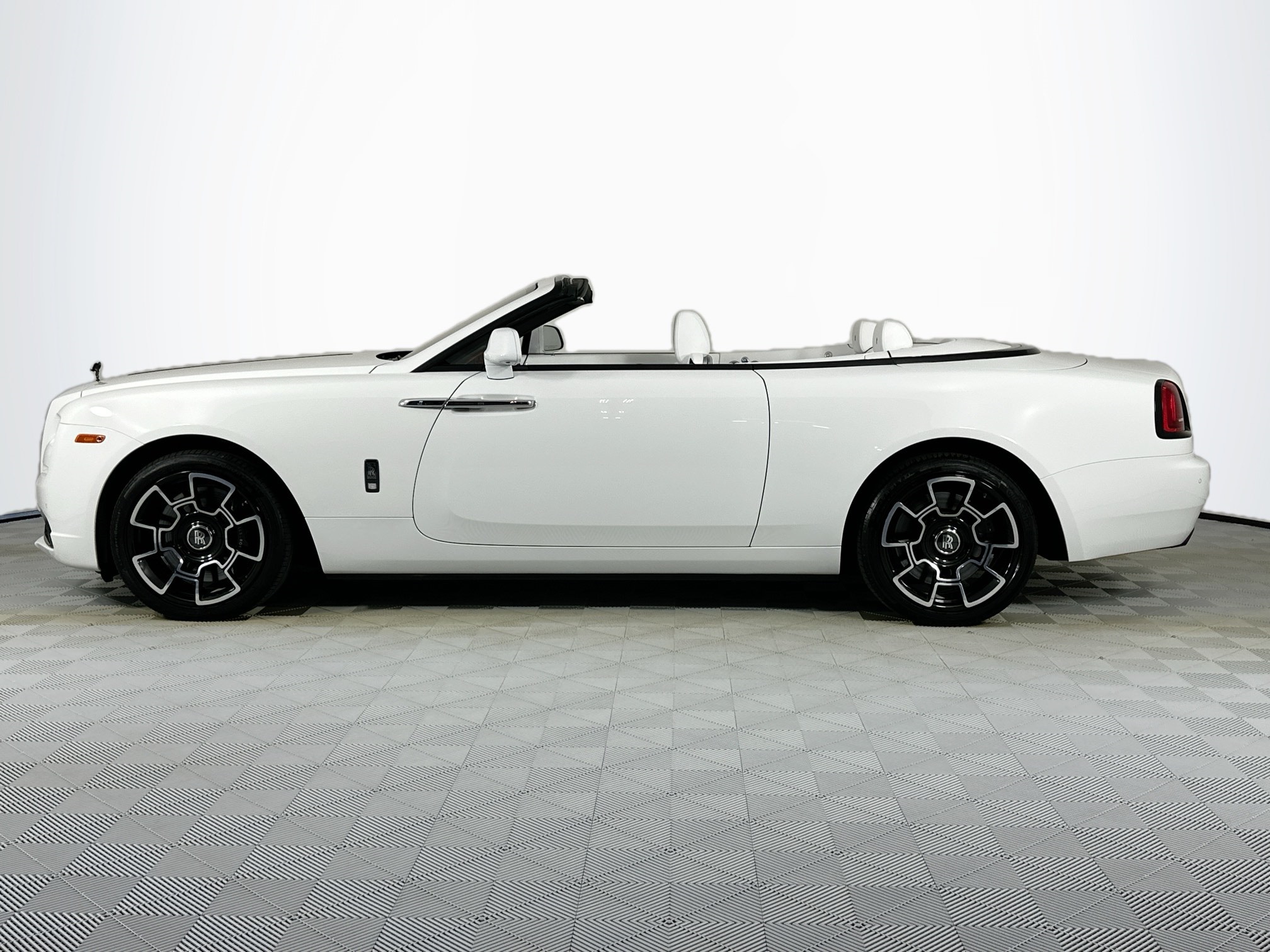 used 2021 Rolls-Royce Dawn car