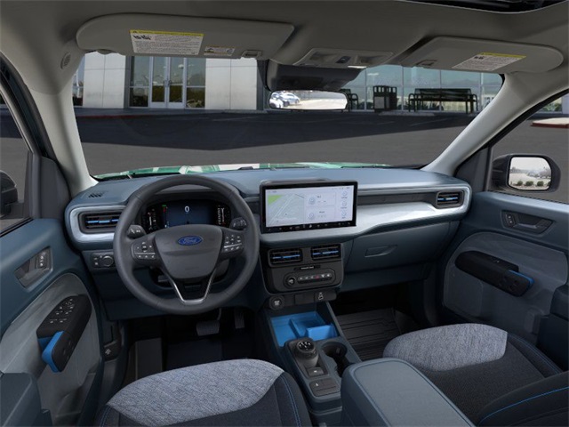 New 2025 Ford Maverick XLT 4D Crew Cab