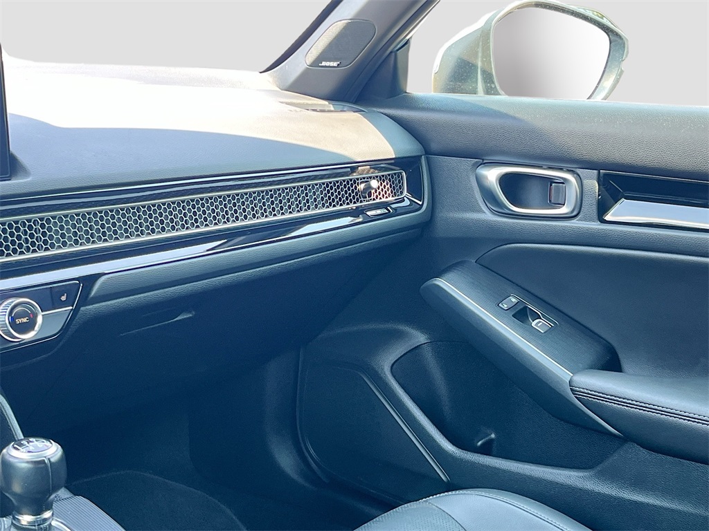 2024 Honda Civic Sport Touring photo 23