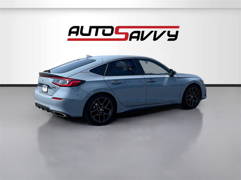 2024 Honda Civic Sport Touring photo 7