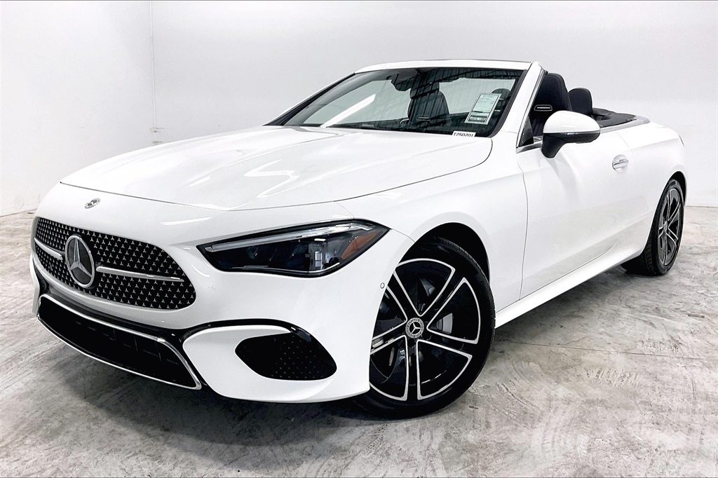 2025 Mercedes Benz CLE 300 4MATIC photo 2