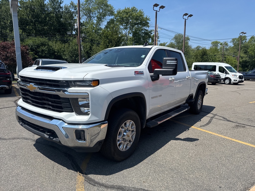 2024 Summit White Chevrolet Silverado 2500HD LT 4X4 Truck