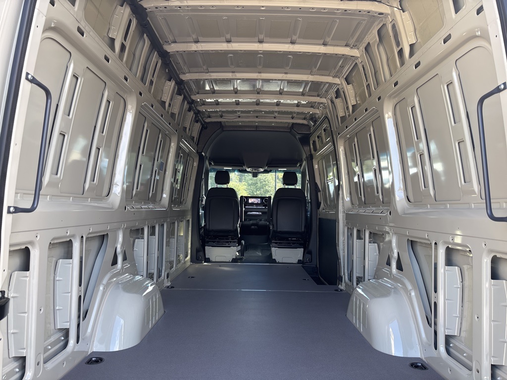 New 2026 Mercedes-Benz Sprinter 2500 - photo 17
