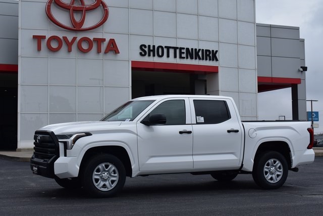 2026 Toyota Tundra SR's photo