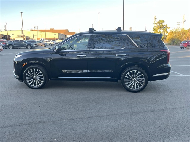 used 2024 Hyundai Palisade car, priced at $44,888