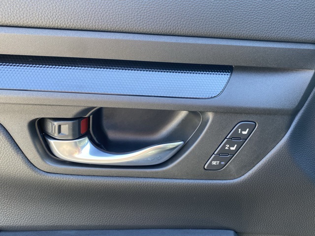 new 2026 Honda CR-V Hybrid car, priced at $39,591