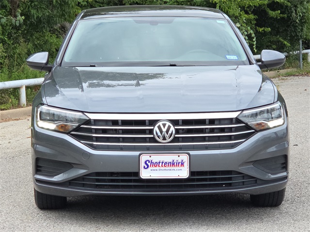 Used 2020 Volkswagen Jetta SE with VIN 3VWCB7BU2LM066970 for sale in Granbury, TX
