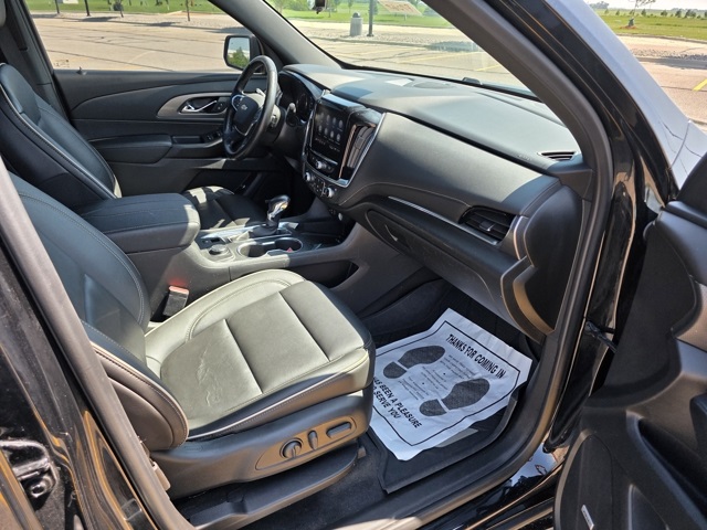 2022 Chevrolet Traverse Premier