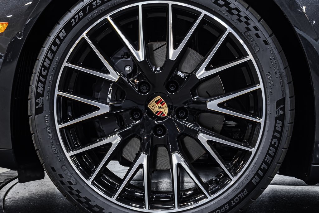 Panamera 4