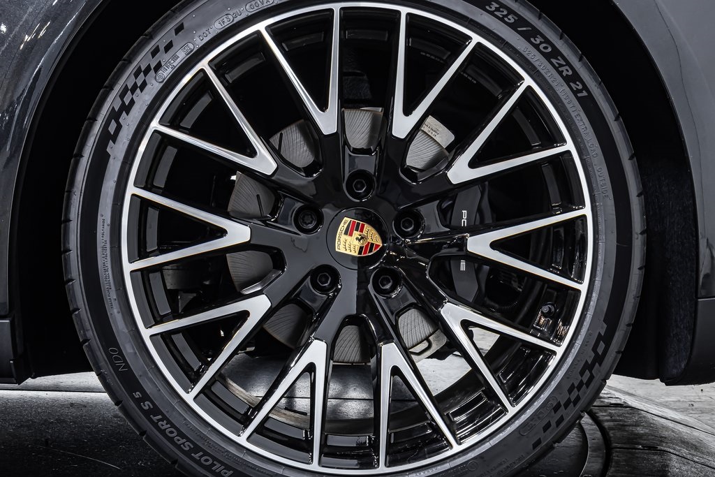 Panamera 4