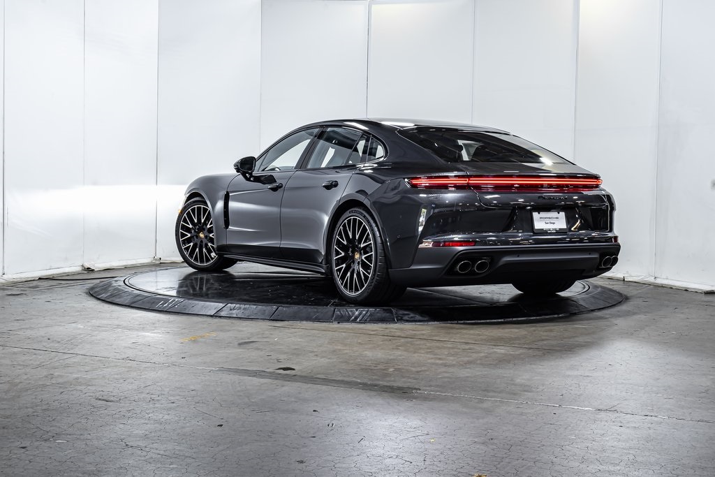 Panamera 4