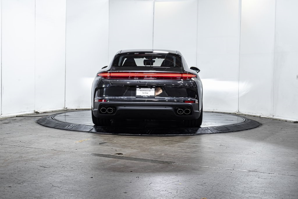 Panamera 4