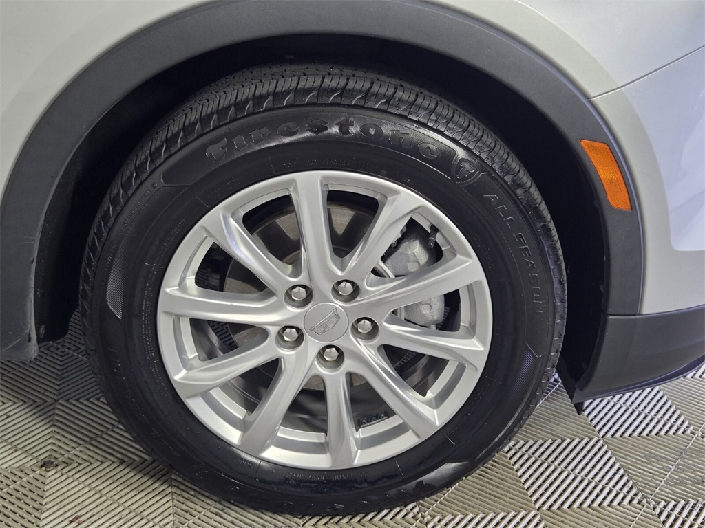 used 2021 Cadillac XT4 car, priced at $23,998