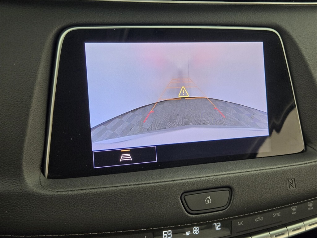 used 2021 Cadillac XT4 car, priced at $23,998