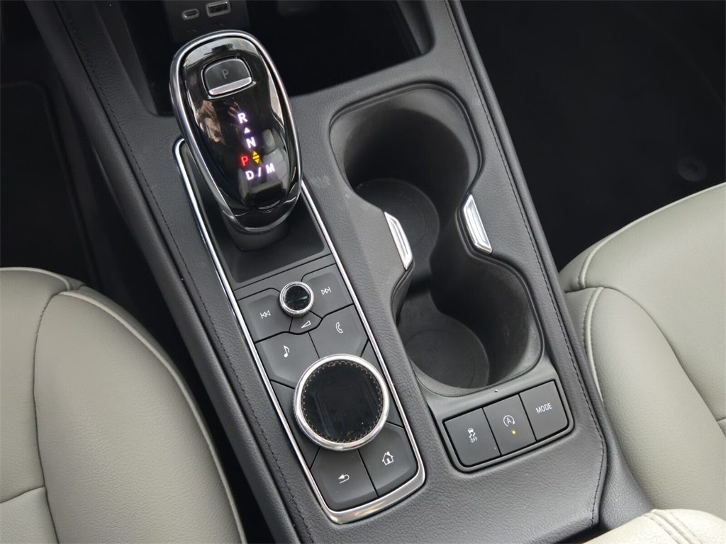 used 2021 Cadillac XT4 car, priced at $23,998