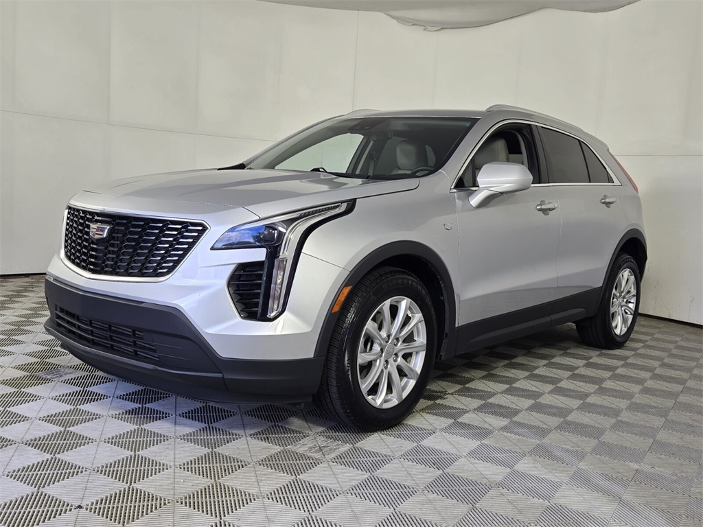 used 2021 Cadillac XT4 car, priced at $23,998