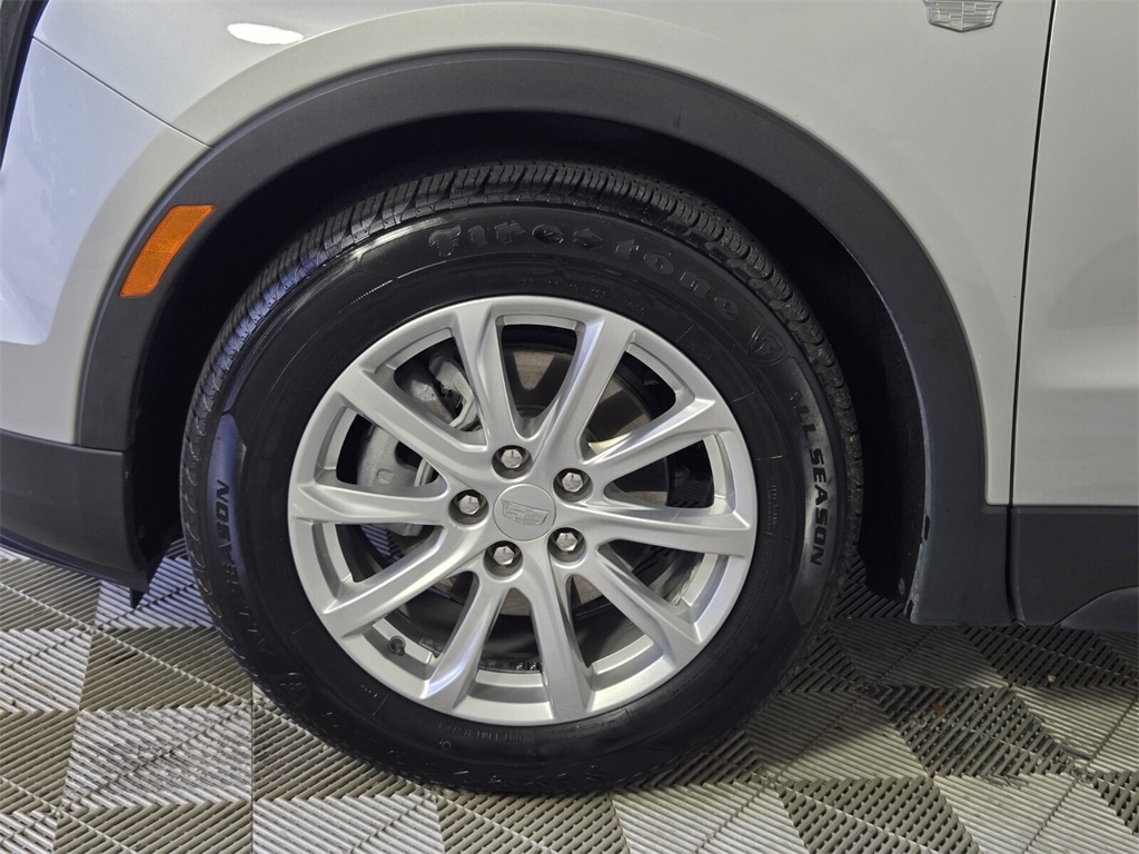 used 2021 Cadillac XT4 car, priced at $23,998