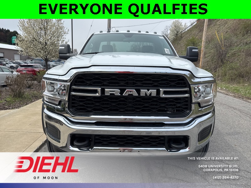 2024 Ram 5500 Tradesman photo 2