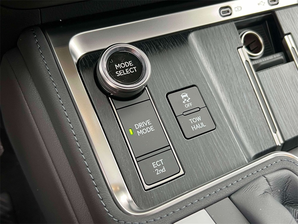 new 2026 Lexus GX car, priced at $84,453