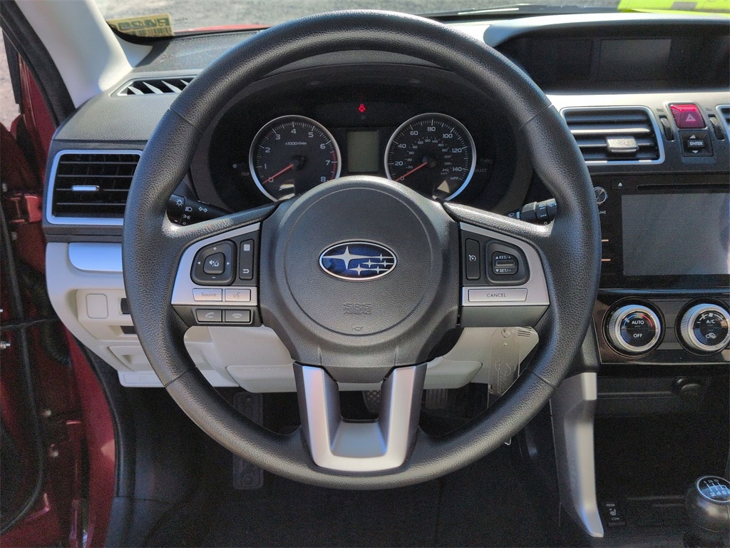 2018 Subaru Forester 2.5i Premium photo 15
