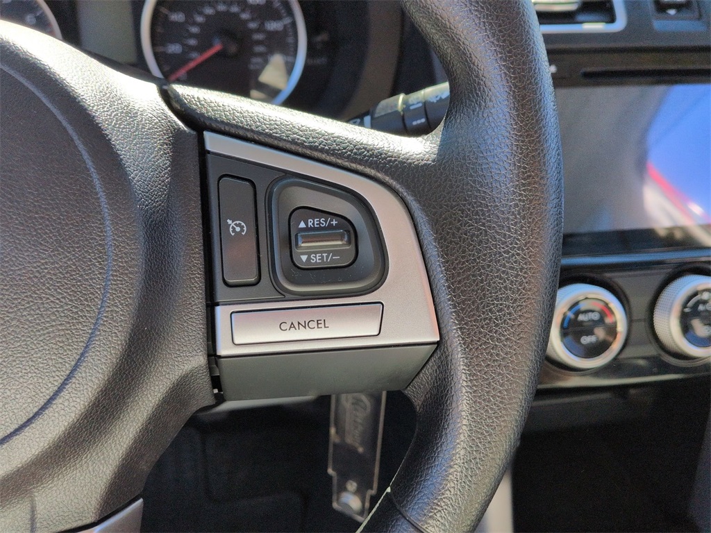 2018 Subaru Forester 2.5i Premium photo 17