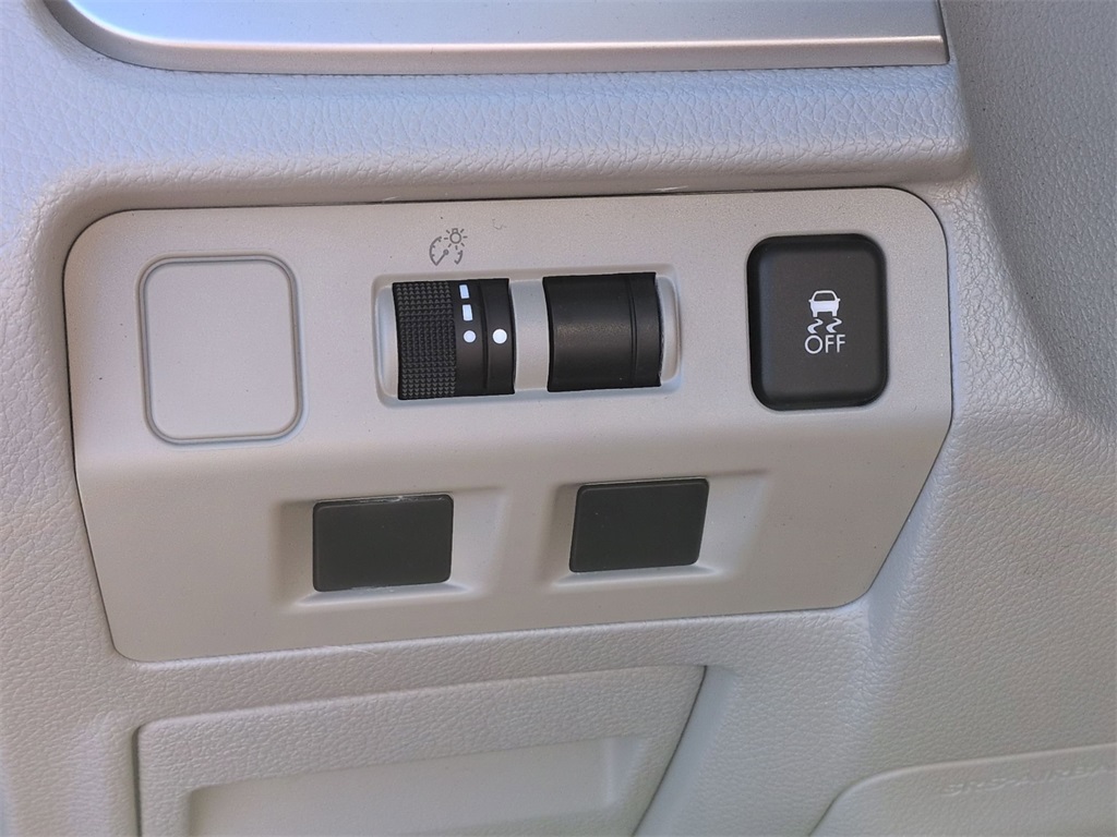 2018 Subaru Forester 2.5i Premium photo 22