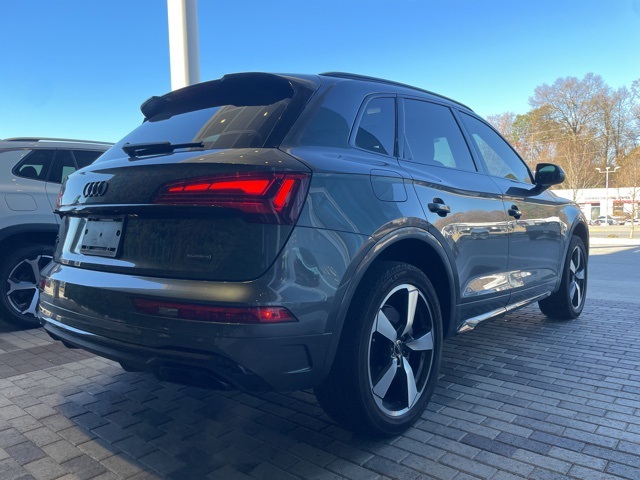 used 2023 Audi Q5 car, priced at $28,900