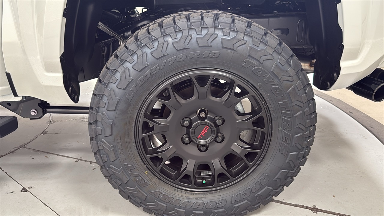 2025 Toyota Tacoma SR5 Double Cab photo 21