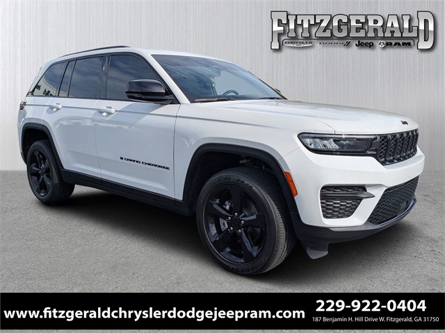 2025 Jeep Grand Cherokee Altitude X 4x2