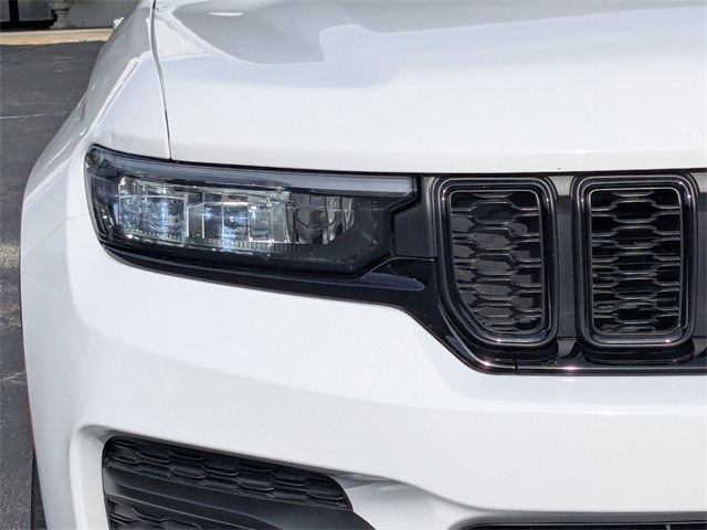 2025 Jeep Grand Cherokee Altitude X 4x2