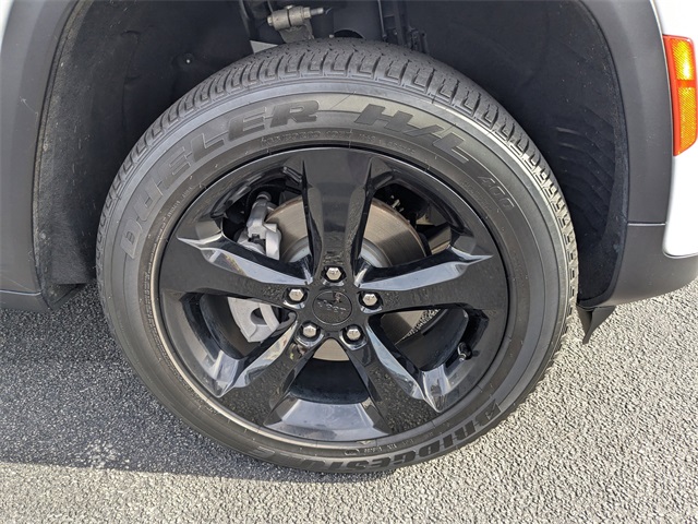 2025 Jeep Grand Cherokee Altitude X 4x2